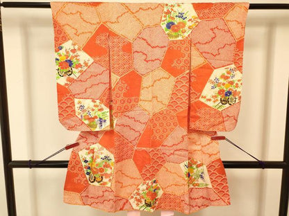 平和屋着物[]七五三　女の子　３歳　祝着　三つ身　被布セット　駒刺繍　花車文　金彩　洗える着物　DAAR6392ma