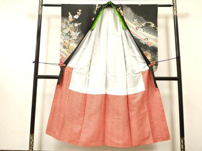 平和屋着物∵女の子 十三参り 子供 駒刺繍 折り鶴 鞠花文 暈し染め 黒地 金彩 逸品 DAAR6478ma