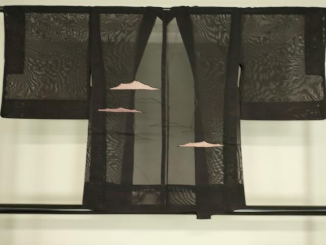 平和屋着物▽羽織　スリーシーズン　春夏秋　塵除け　紗　霞文　黒色　正絹　逸品　DAAS0051az