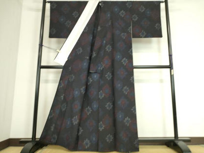 平和屋着物▽結城紬 単衣 幾何学花文 銀座越後屋扱い 正絹 逸品 DAAS0347az