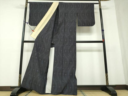 平和屋着物▽本場大島紬 単衣 9マルキ 変わり縞 正絹 逸品 DAAS1671ud