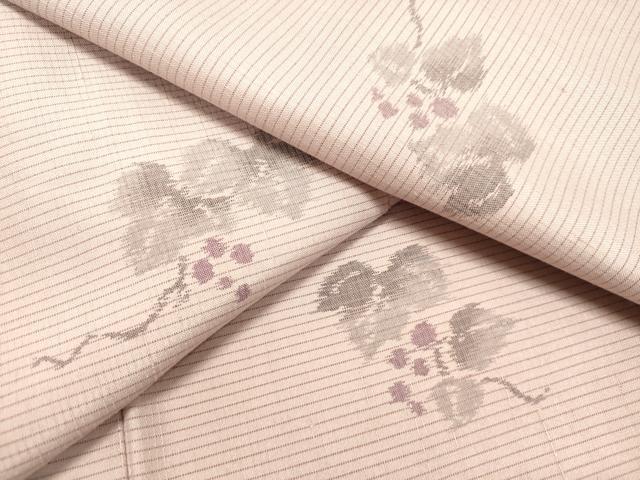 平和屋着物●上質な紬 葡萄蔦の葉文 さが美扱い 正絹 逸品 DAAS2005tw