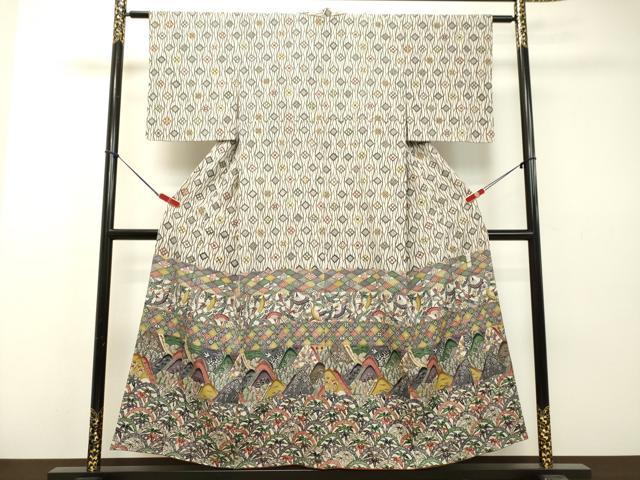 平和屋着物●色留訪問着　本場琉球紅型　横段草花文　鬼しぼ縮緬　京都きもの友禅扱い　正絹　逸品　DAAS2104tw