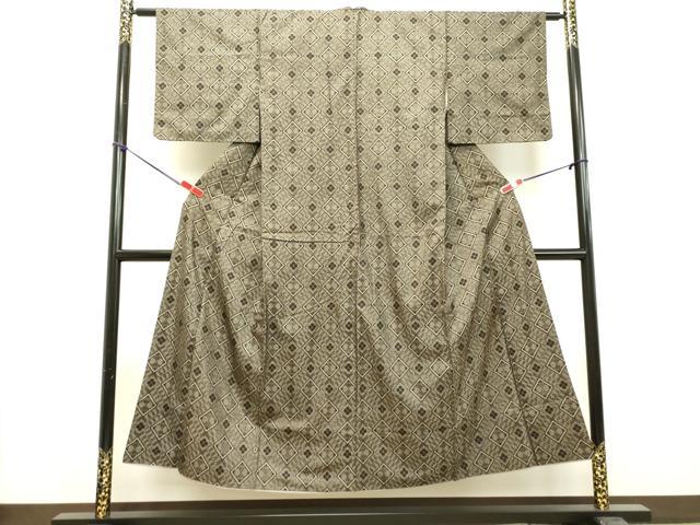 平和屋着物●希少 本場大島紬 龍郷絣 7マルキ 花菱文 正絹 逸品 DAAS2329tw