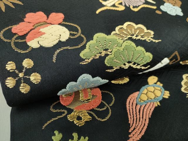 平和屋着物●九寸開き名古屋帯　唐織　宝尽くし花文　黒地　金糸　正絹　逸品　DAAS3103ps