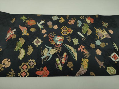 平和屋着物●九寸開き名古屋帯　唐織　宝尽くし花文　黒地　金糸　正絹　逸品　DAAS3103ps