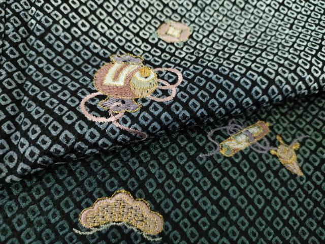 平和屋着物●訪問着 総絞り 刺繍 宝尽くし花文 暈し染め 黒地 金糸 正絹 逸品 未使用 DAAS3115ps