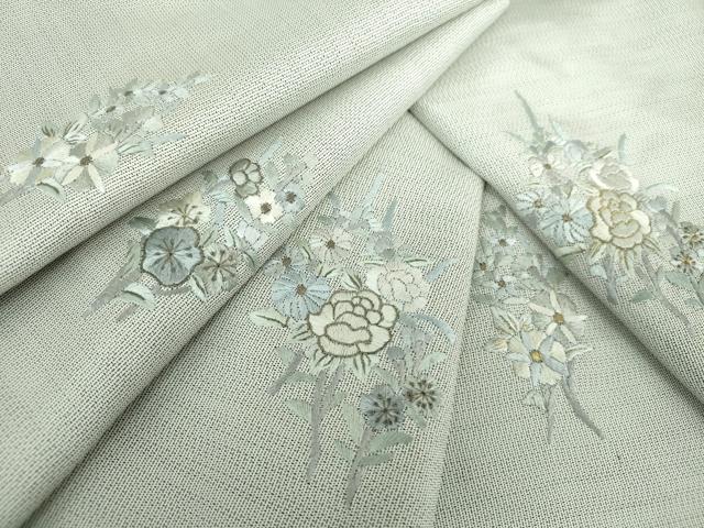 平和屋着物●中国三大刺繍 相良刺繍 本場大島紬 白大島 草花文 金糸 正絹 逸品 未使用 DAAS3152ps