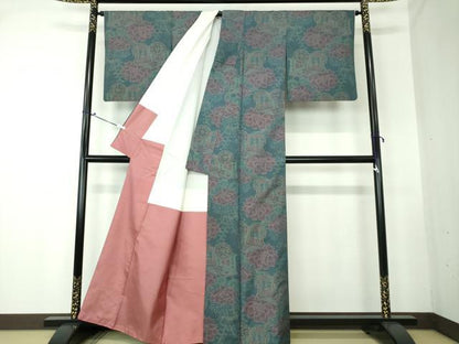 平和屋着物●本場大島紬 7マルキ 総絣 御所車牡丹文 正絹 逸品 DAAS3253ps