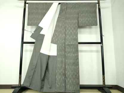 平和屋着物●本場大島紬 7マルキ 抽象文様 正絹 逸品 DAAS3281ps