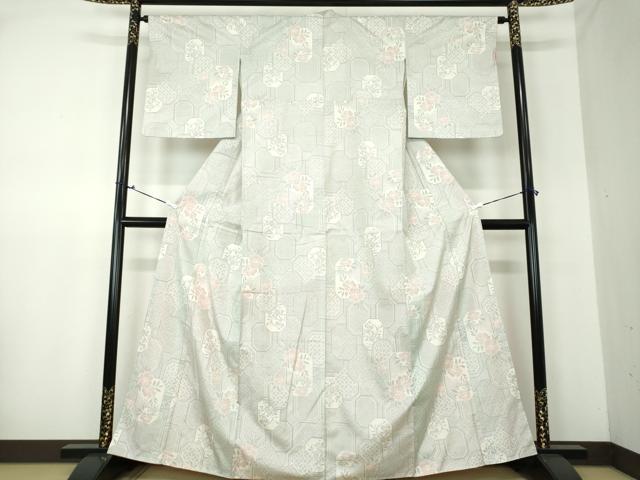 平和屋着物●本場大島紬 白大島 9マルキ 120亀甲 草花文 正絹 逸品 DAAS3340ps