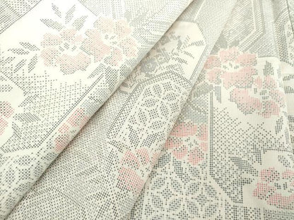 平和屋着物●本場大島紬 白大島 9マルキ 120亀甲 草花文 正絹 逸品 DAAS3340ps