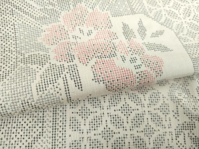 平和屋着物●本場大島紬 白大島 9マルキ 120亀甲 草花文 正絹 逸品 DAAS3340ps