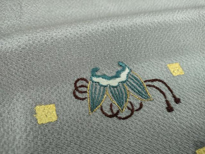 平和屋着物●人形作家・ホリヒロシ 訪問着 刺繍 宝尽くし 暈し染め 鬼しぼ縮緬 金彩 正絹 逸品 DAAS3449ps