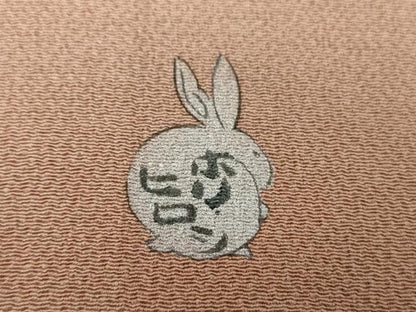 平和屋着物●人形作家・ホリヒロシ 訪問着 刺繍 宝尽くし 暈し染め 鬼しぼ縮緬 金彩 正絹 逸品 DAAS3449ps