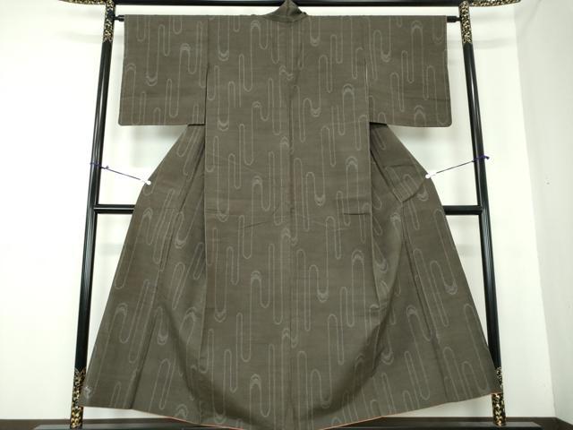 平和屋着物●結城紬　80亀甲　飛び亀甲柄　幾何学文様　証紙付き　正絹　逸品　DAAS3455ps