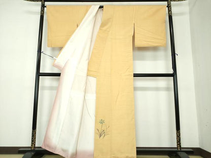 平和屋着物●西陣 宮階織物 宮繍苑 里葉 紬 ワンポイント 草花文 浅黄色 正絹 逸品 DAAS3468ps