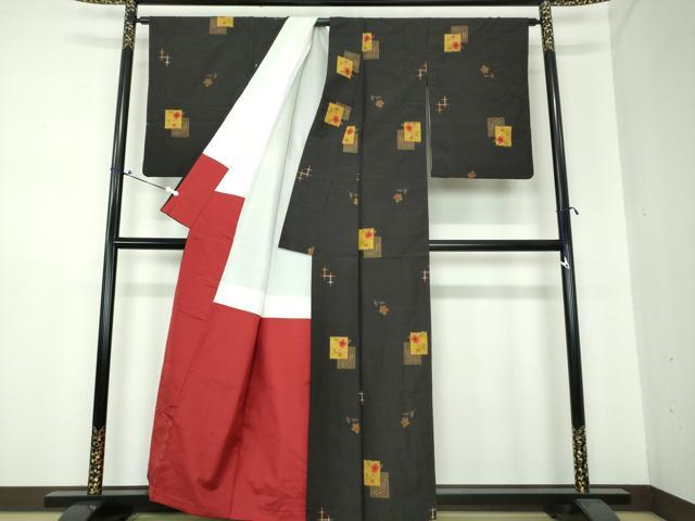 平和屋着物●上質な紬　色紙重ね花文　黒地　正絹　逸品　DAAS3480ps