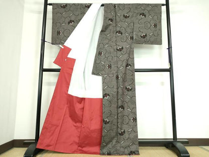 平和屋着物●本場大島紬　7マルキ　花唐草文　正絹　逸品　DAAS3496ps