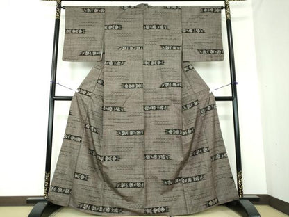 平和屋着物●本場大島紬　7マルキ　横段更紗花文　正絹　逸品　DAAS3502ps
