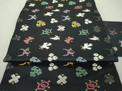 平和屋着物●九寸名古屋帯 宝尽くし 黒地 金糸 正絹 逸品 DAAS3609ps