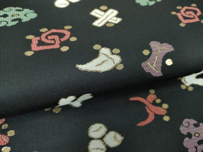 平和屋着物●九寸名古屋帯 宝尽くし 黒地 金糸 正絹 逸品 DAAS3609ps