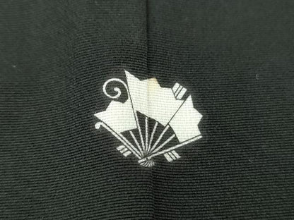 平和屋着物●創業460年・千總　黒留袖　駒刺繍　貝桶花文　金彩　正絹　逸品　DAAS3808ps