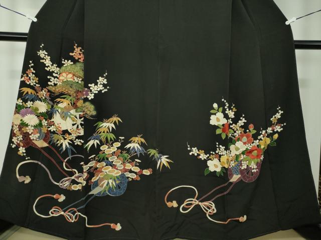 平和屋着物●アンティーク 大正ロマン 黒留袖 駒刺繍 吉祥花車文 金彩 正絹 逸品 DAAS3868ps