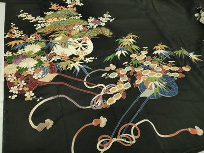 平和屋着物●アンティーク 大正ロマン 黒留袖 駒刺繍 吉祥花車文 金彩 正絹 逸品 DAAS3868ps