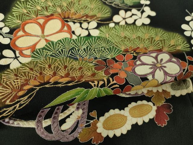 平和屋着物●アンティーク 大正ロマン 黒留袖 駒刺繍 吉祥花車文 金彩 正絹 逸品 DAAS3868ps