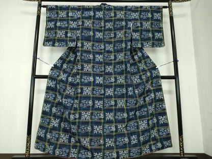 平和屋着物●上質な紬 変わり格子 器物花文 正絹 逸品 DAAS3907ps