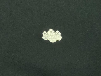 平和屋着物■豪華黒留袖　立波飛鳥松文　金彩　正絹　逸品　DAAS4654sf