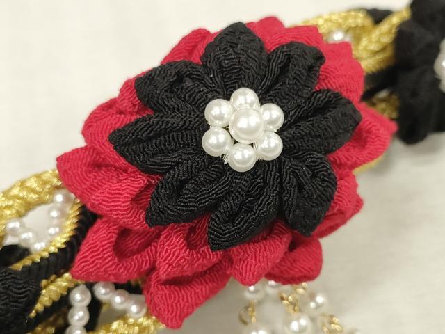 平和屋着物●和装小物　振袖用帯締め　飾り付き　パール　つまみ細工　丸組　金糸　逸品　未使用　DAAS6370zzz