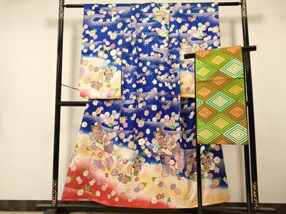 平和屋着物∵女の子　十三参り　子供　祝着・袋帯セット　駒刺繍　花蝶文　暈し染め　金彩　逸品　DAAS9066ma