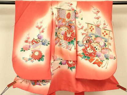 平和屋着物[]七五三　女の子　３歳　祝着　三つ身　駒刺繍　几帳鼓牡丹花文　暈し染め　金銀彩　逸品　DAAS9229ma