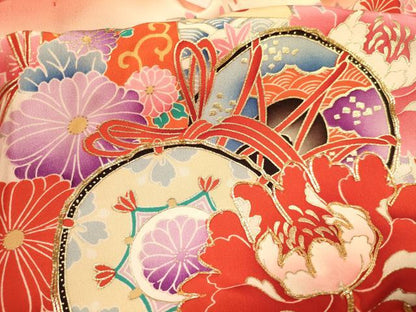 平和屋着物[]七五三　女の子　３歳　祝着　三つ身　駒刺繍　几帳鼓牡丹花文　暈し染め　金銀彩　逸品　DAAS9229ma