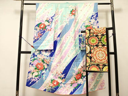 平和屋着物[]七五三　女の子　７歳　祝着　四つ身　袋帯セット　駒刺繍　牡丹花文　暈し染め　金彩　逸品　DAAS9475ma