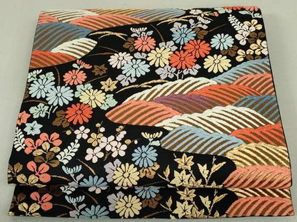平和屋着物●六通柄袋帯 唐織 立波花文 黒地 金糸 正絹 逸品 DAAT0284ob