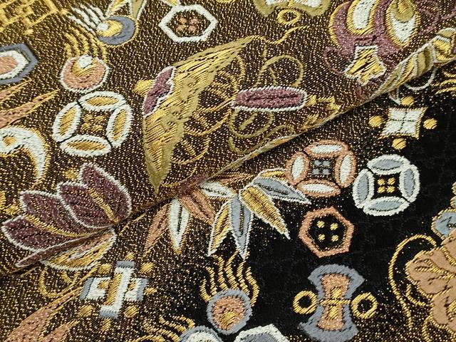 平和屋着物●六通柄袋帯 宝尽くし 黒地 金糸 正絹 逸品 未使用 DAAT0458ob