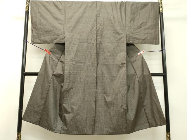 平和屋着物●男性　本場染大島紬　アンサンブル　亀甲柄　証紙付き　正絹　逸品　DAAT1051tw