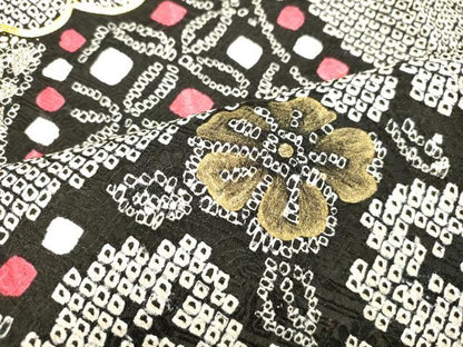 平和屋着物●豪華振袖 総絞り 駒刺繍 流水舞花文 黒地 金彩 正絹 逸品 DAAT1063tｗ