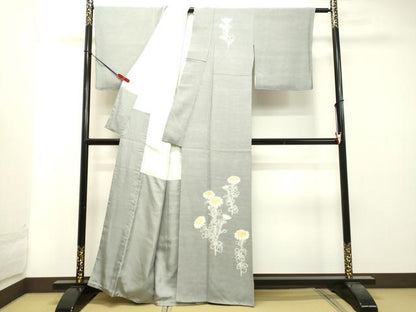 平和屋着物●京都府指定無形文化財　染色作家　小倉建亮の弟子　市瀬史郎　訪問着　絞り　枝菊　お召縮緬　正絹　逸品　DAAT1193tw