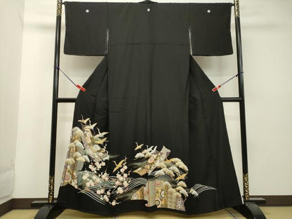平和屋着物●豪華黒留袖 駒刺繍 立波飛鶴花松文 暈し染め 金彩 正絹 逸品 DAAT1199tw