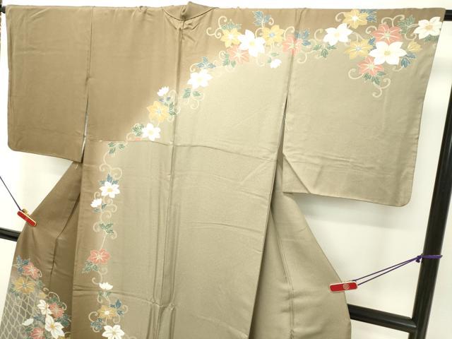 平和屋着物●訪問着 駒刺繍 立涌花唐草文 暈し染め 金彩 正絹 逸品 DAAT1231tw