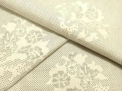 平和屋着物●本場大島紬 白大島 7マルキ 花丸文 正絹 逸品 DAAT1337tw