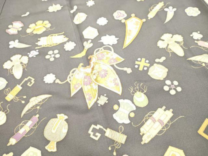 平和屋着物●創業460年・千總　訪問着　駒刺繍　宝尽くし文　金彩　高島屋扱い　正絹　逸品　DAAT1343tw