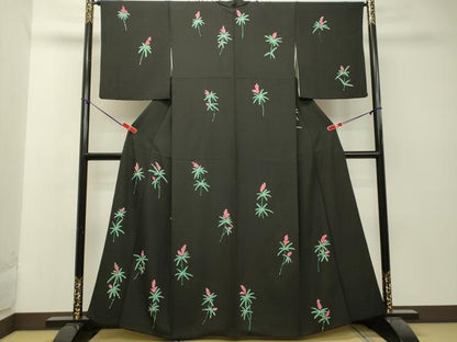 平和屋着物●訪問着 ろうけつ染め 草花文 黒地 正絹 逸品 DAAT1378tw