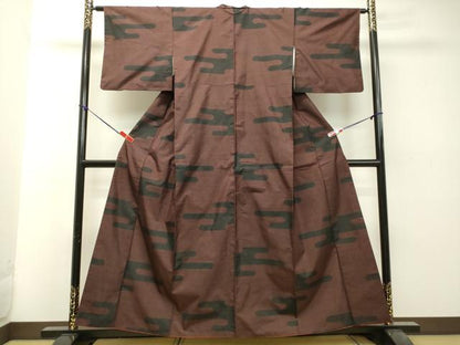 平和屋着物●本場大島紬 7マルキ 霞文 正絹 逸品 DAAT1379tw