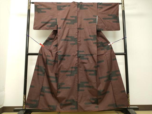 平和屋着物●本場大島紬 7マルキ 霞文 正絹 逸品 DAAT1379tw