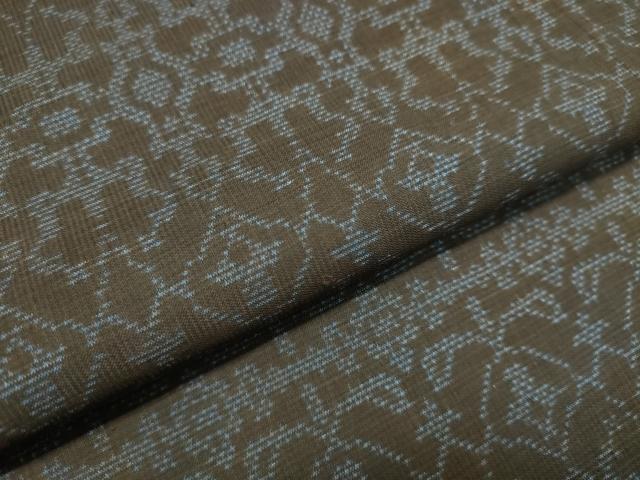 平和屋着物●本場大島紬 7マルキ 横段唐草文 正絹 逸品 DAAT1417tw